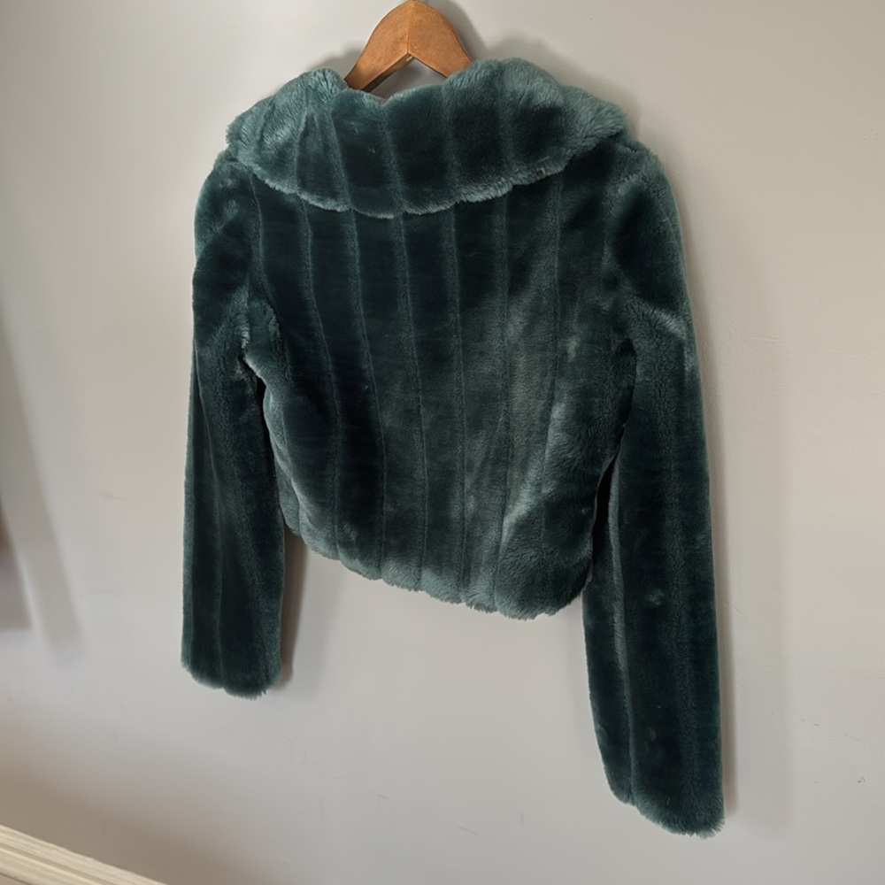 Final Touch Vintage faux fur cropped jacket - Picture 5 of 7